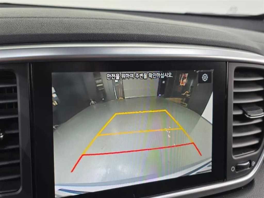 Kia Sportage — photo 12