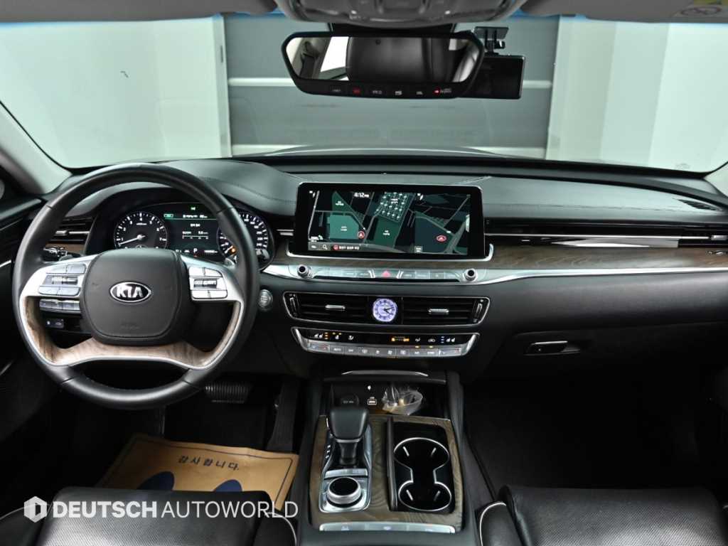 Kia K9 — photo 07