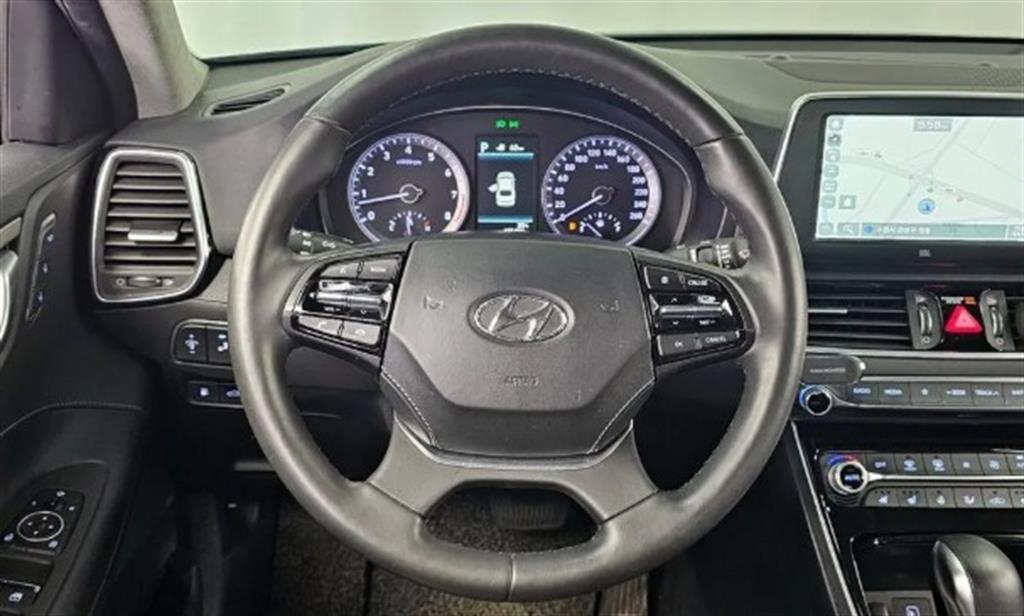 Hyundai Grandeur — photo 13