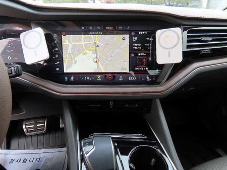 Volkswagen Touareg — photo 14