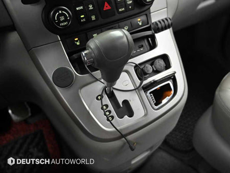 Kia Carnival — photo 09