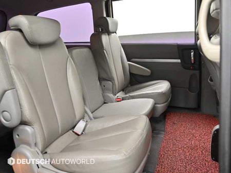 Kia Carnival — photo 12