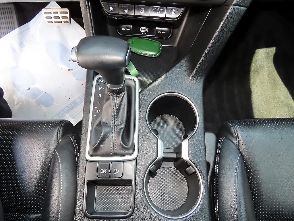 Kia Sportage — photo 10