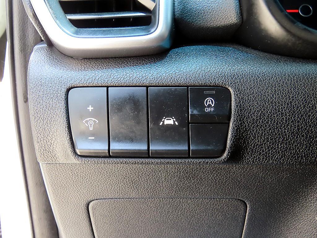 Kia Sportage — photo 11