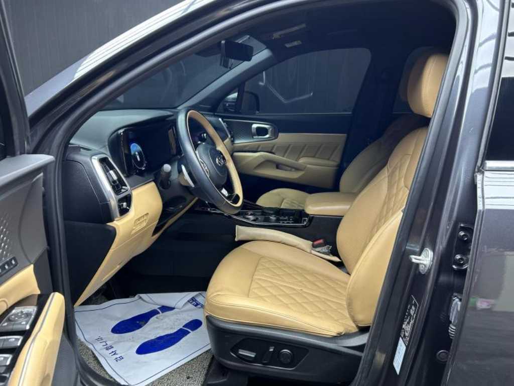 Kia Sorento — photo 05