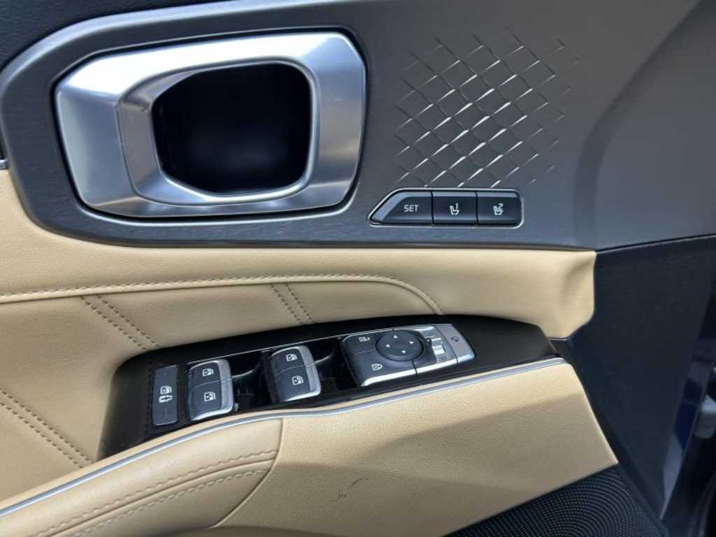 Kia Sorento — photo 13