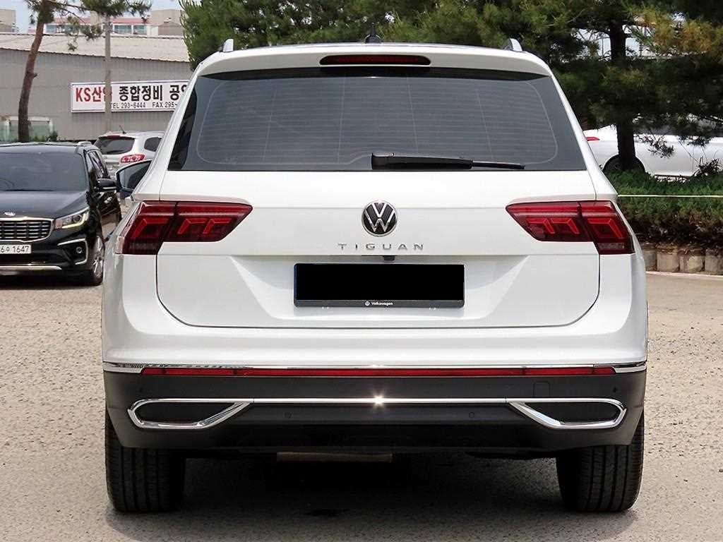 Volkswagen Tiguan — photo 04