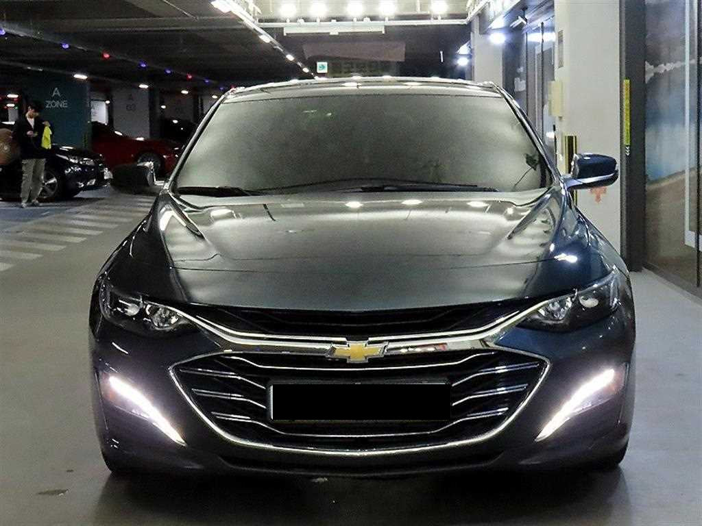 CHEVROLET Malibu — photo 02