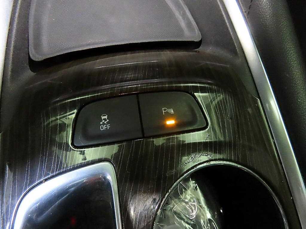 CHEVROLET Malibu — photo 14