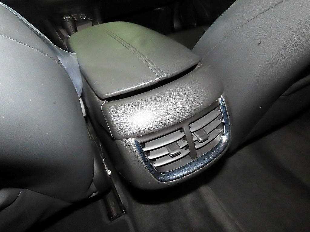 CHEVROLET Malibu — photo 17