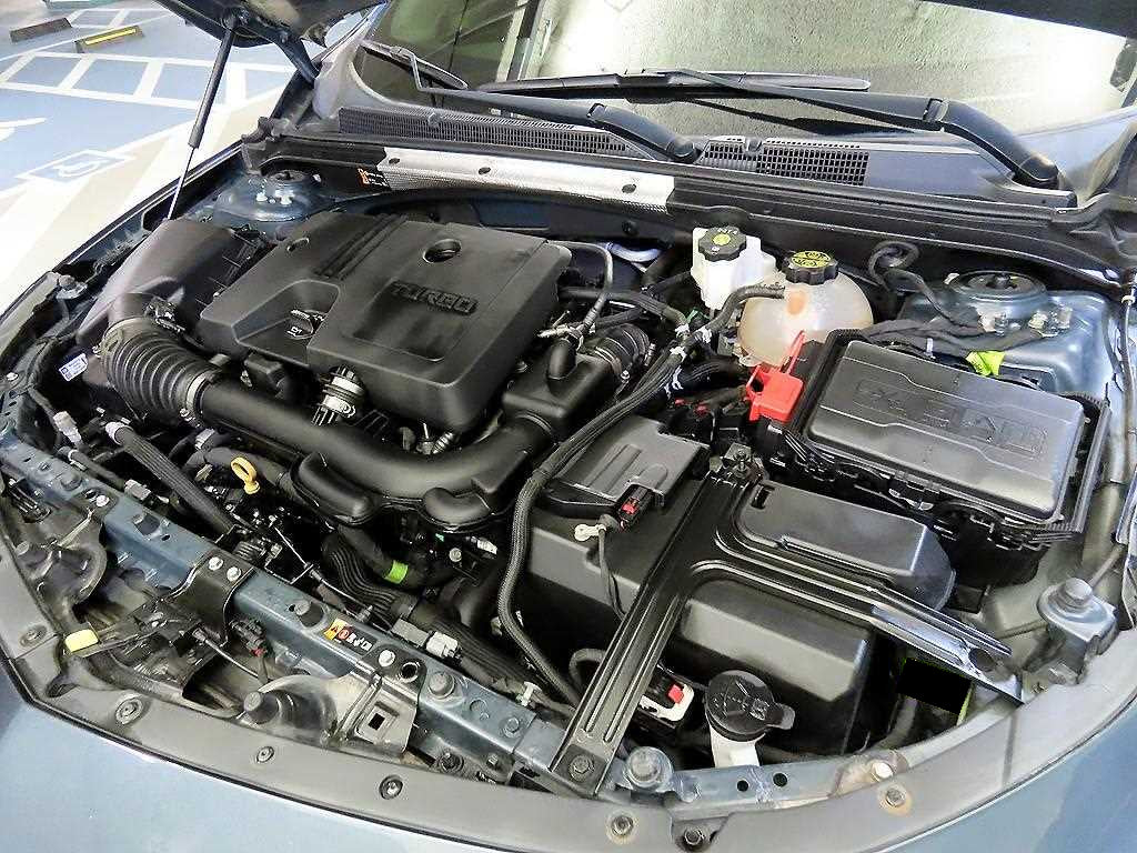 CHEVROLET Malibu — photo 19