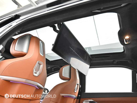 BMW 7-Series — photo 18