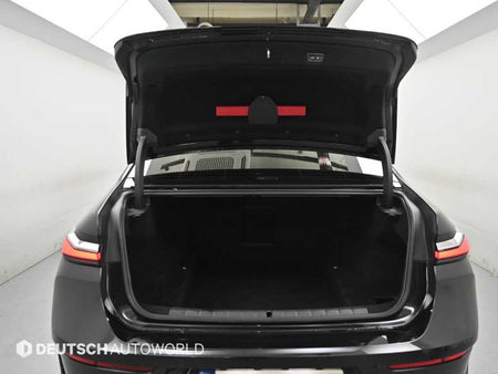 BMW 7-Series — photo 19