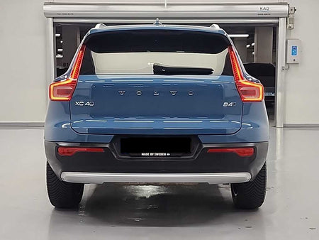Volvo XC40 — photo 03