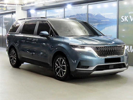 Kia Carnival — photo 01