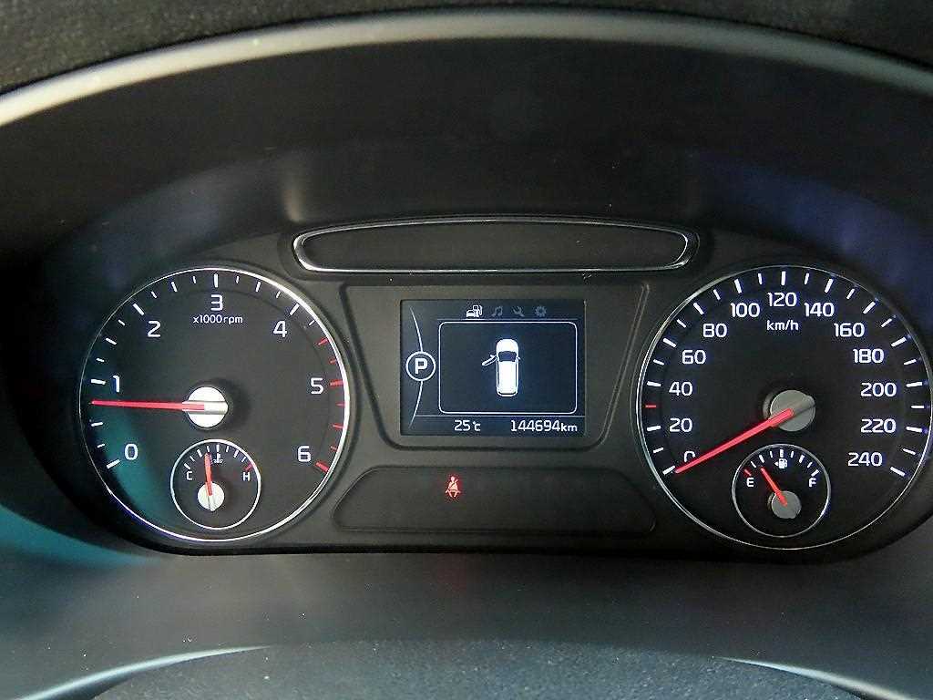 Kia Sorento — photo 09