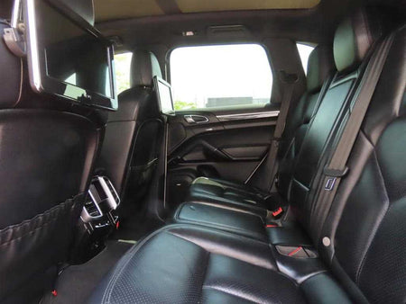 Porsche Cayenne — photo 06