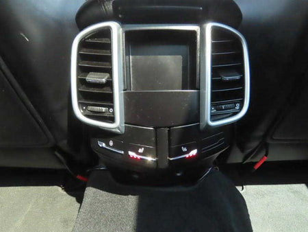 Porsche Cayenne — photo 07