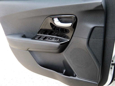 Kia Niro — photo 12