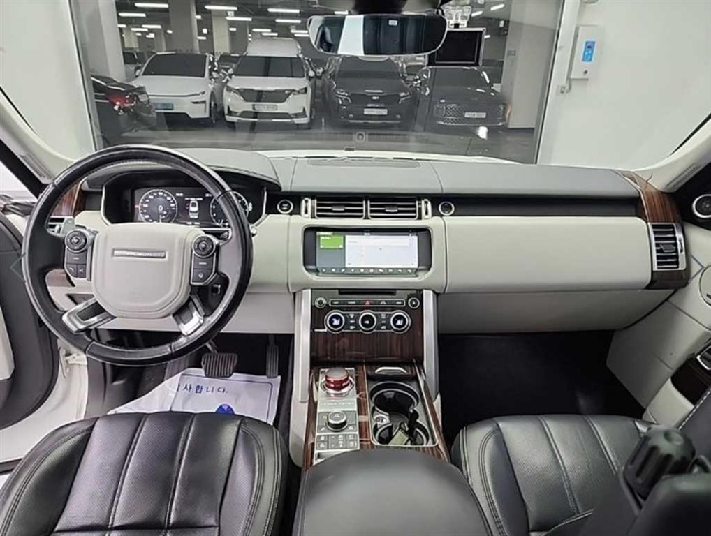 Land Rover Range Rover — photo 06