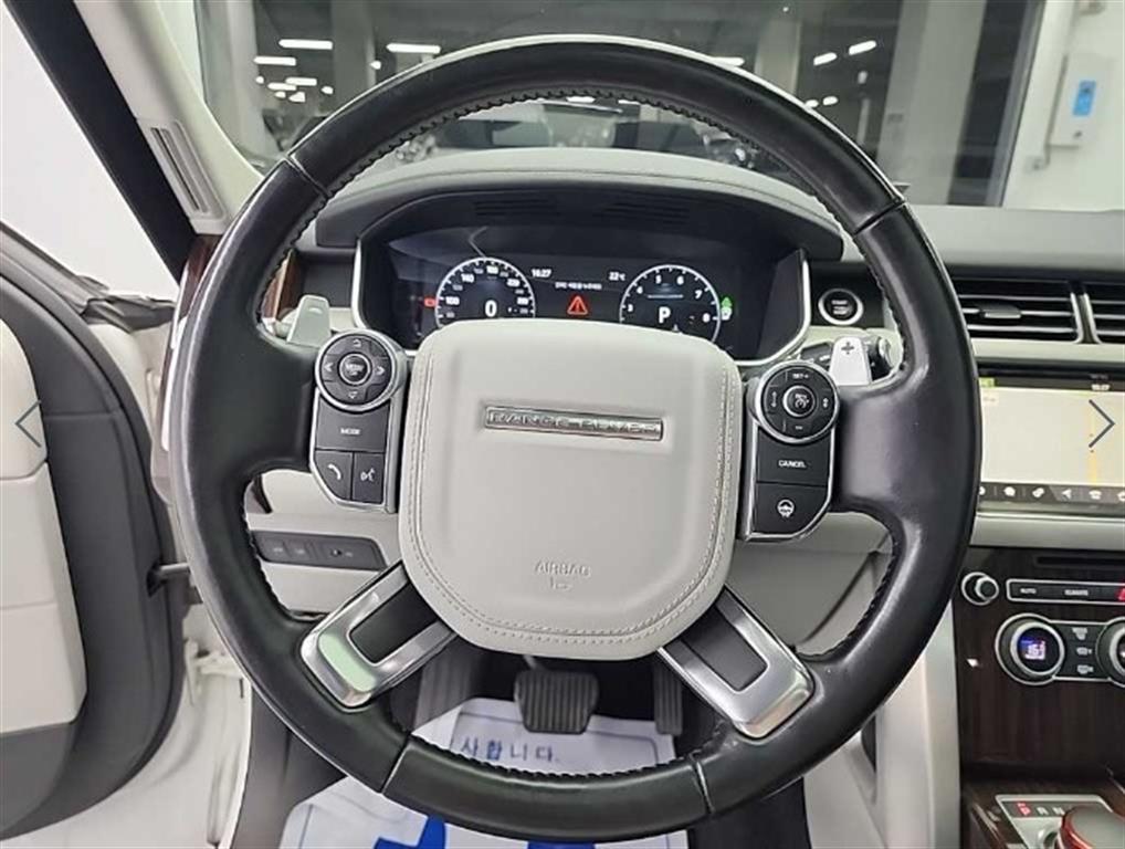 Land Rover Range Rover — photo 09