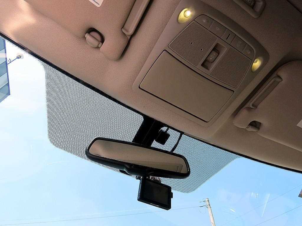 Nissan Pathfinder — photo 13