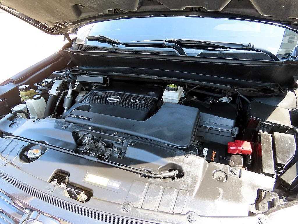 Nissan Pathfinder — photo 19