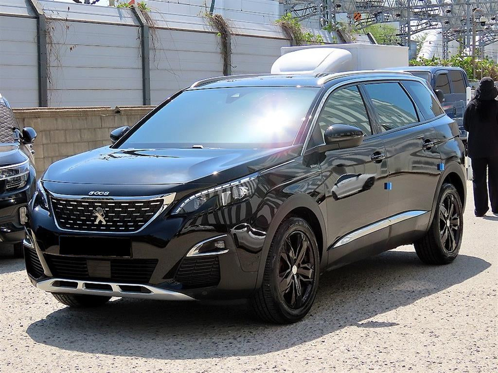 Peugeot 5008 — photo 02