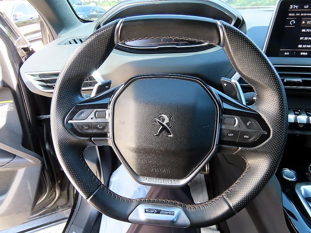 Peugeot 5008 — photo 08