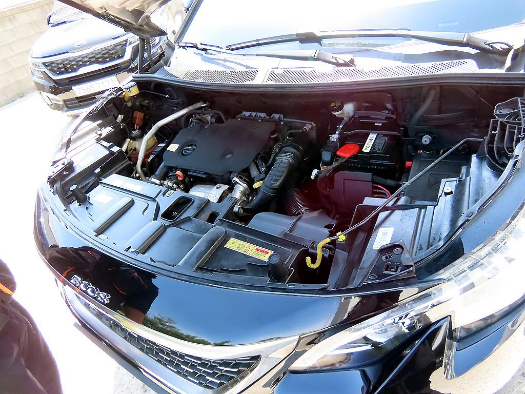 Peugeot 5008 — photo 19