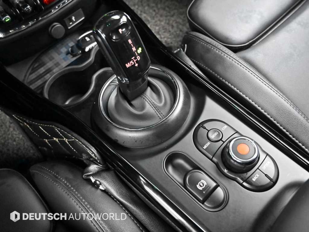Mini Clubman — photo 09