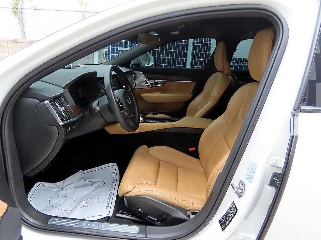 Volvo V90 — photo 05