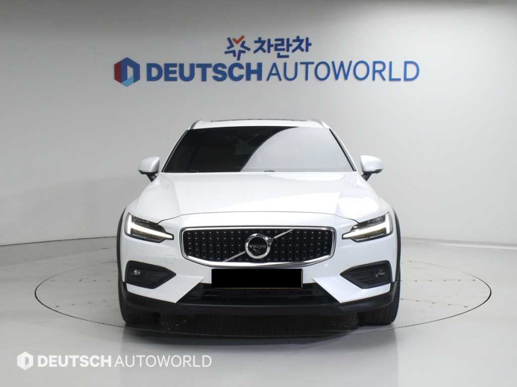 Volvo V60 — photo 03