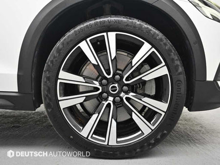 Volvo V60 — photo 05