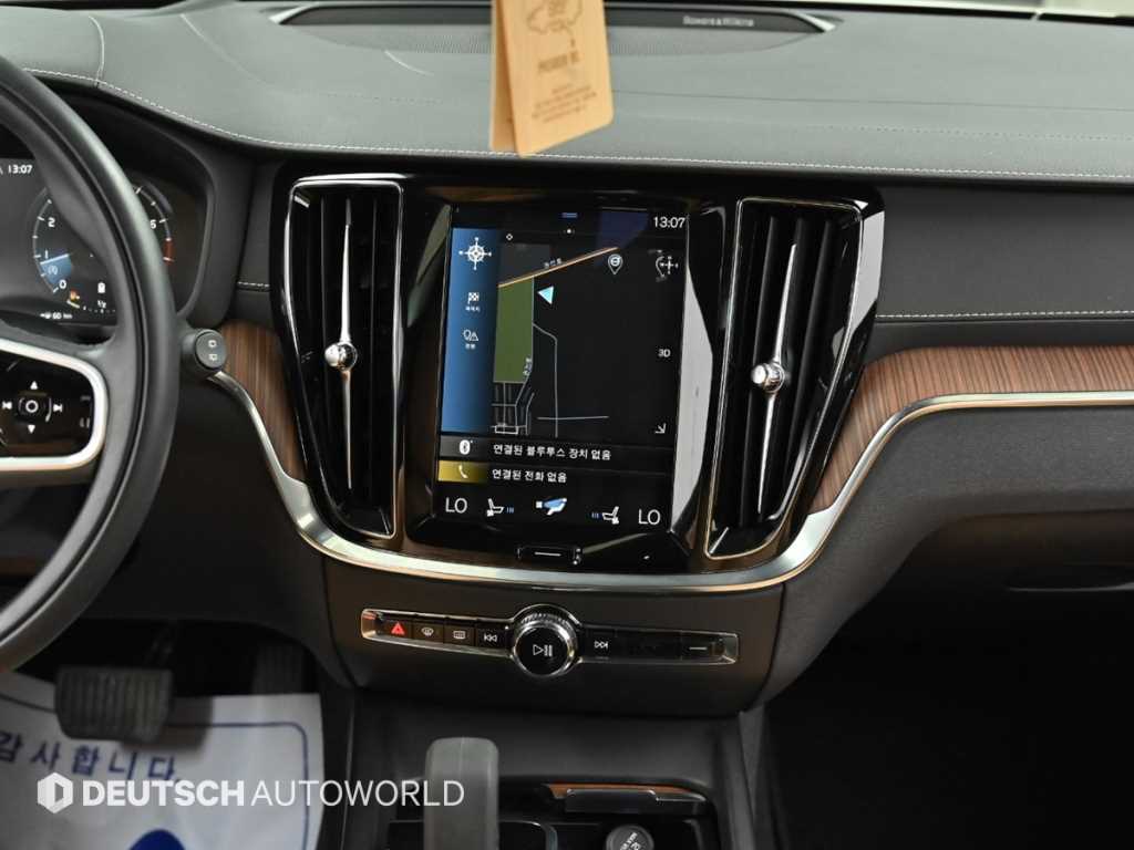Volvo V60 — photo 14
