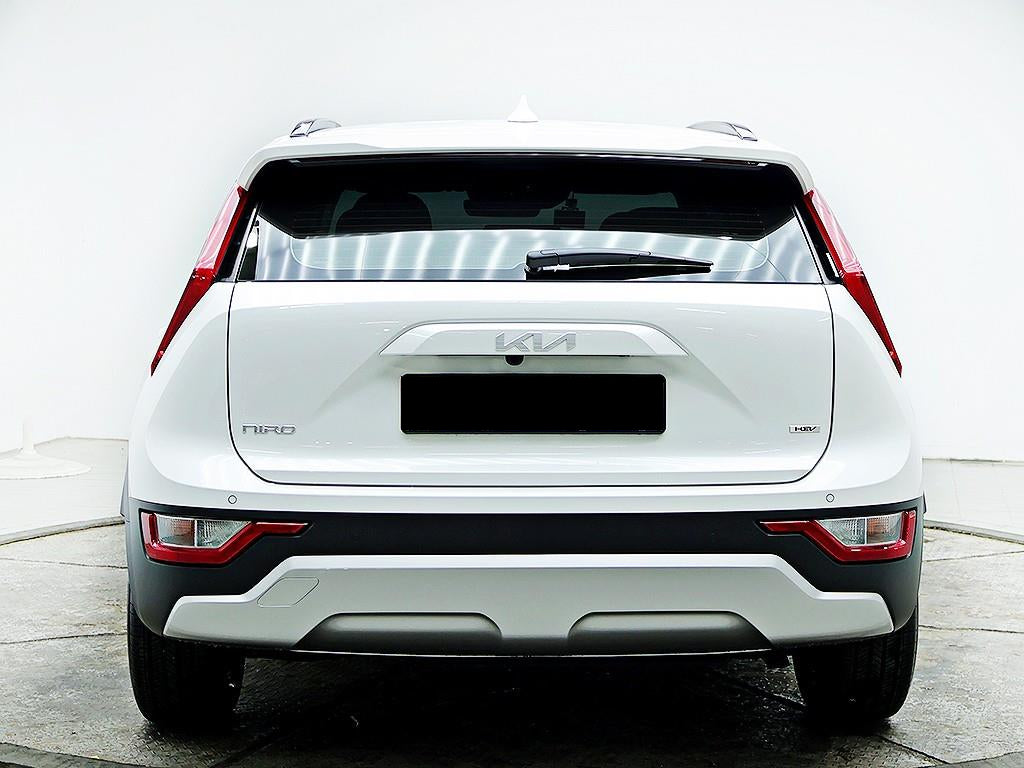 Kia Niro — photo 03