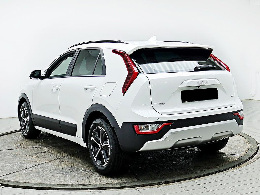 Kia Niro — photo 04