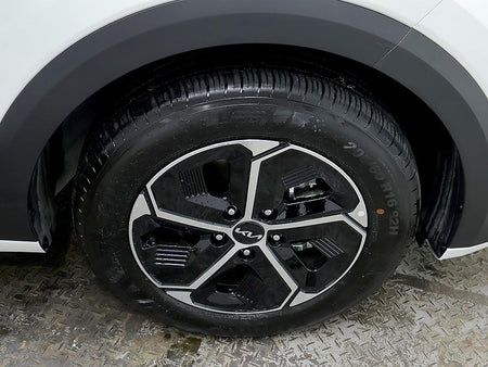 Kia Niro — photo 07