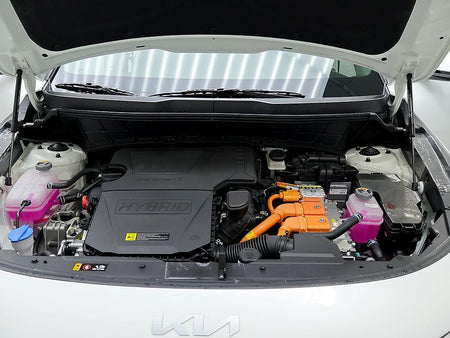 Kia Niro — photo 08