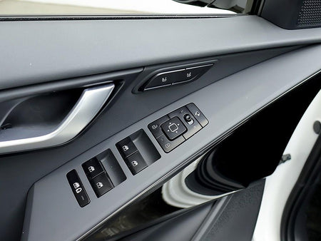 Kia Niro — photo 13