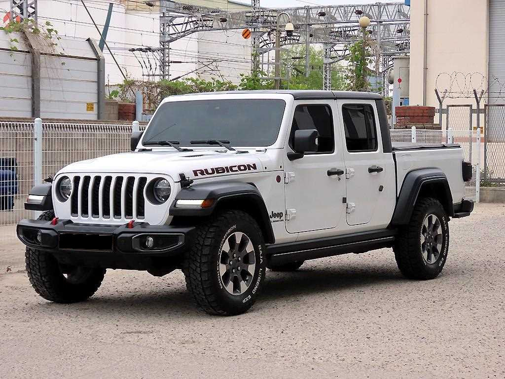Jeep Gladiator — photo 01