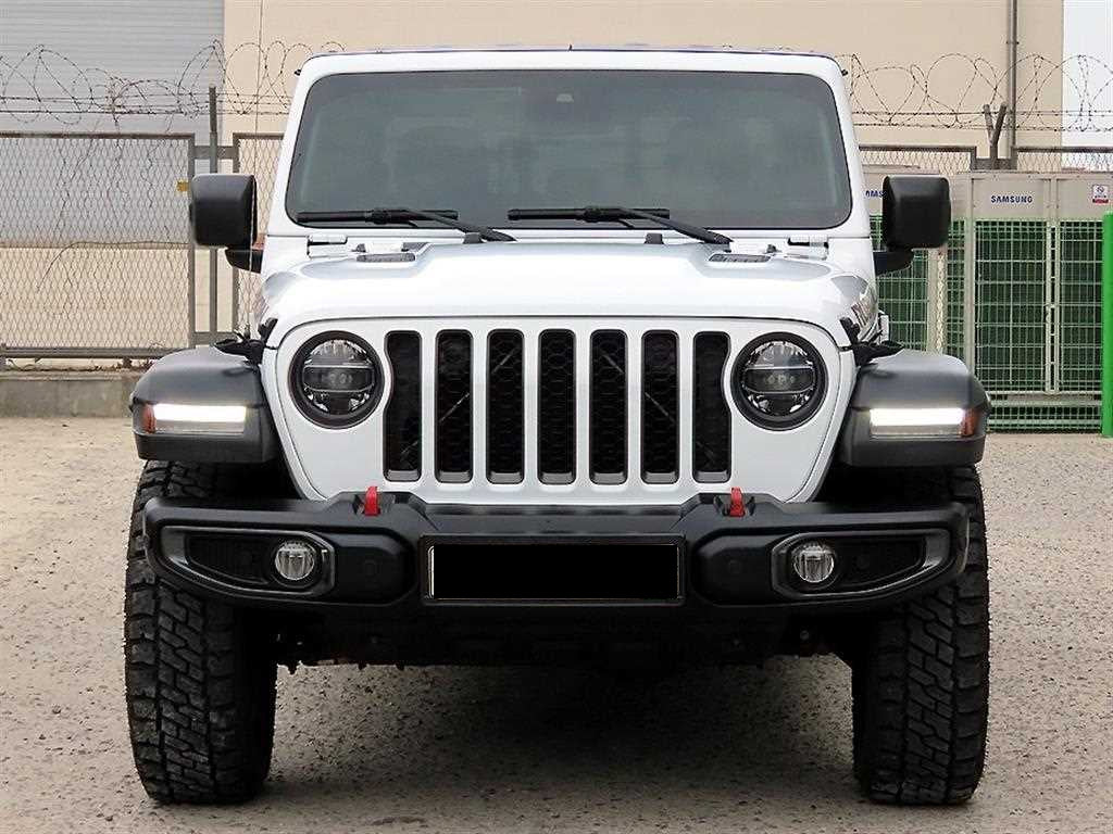 Jeep Gladiator — photo 02