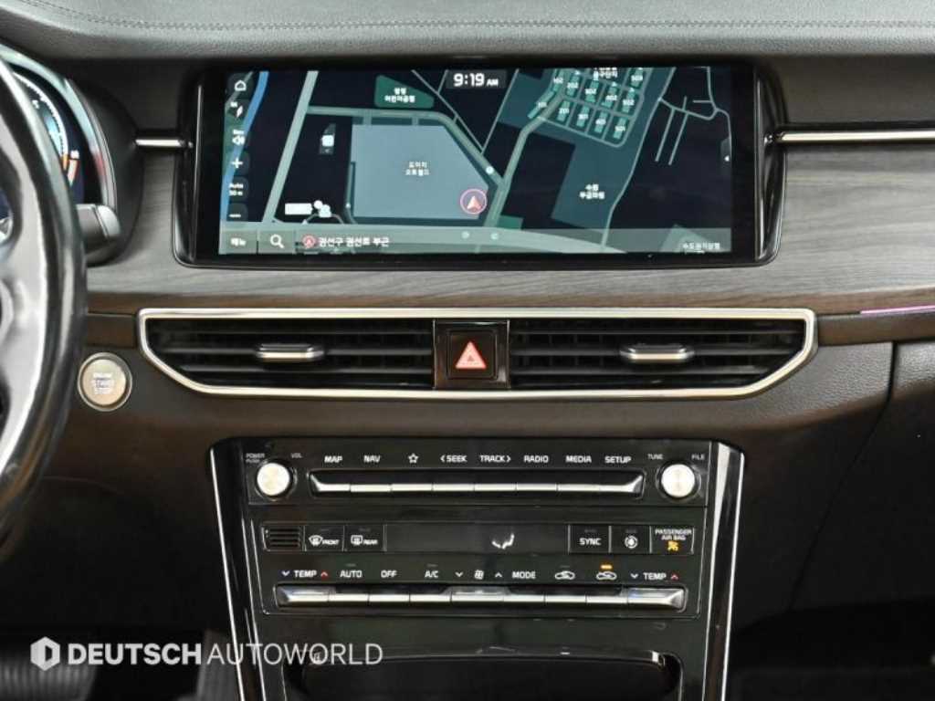 Kia K7 — photo 14