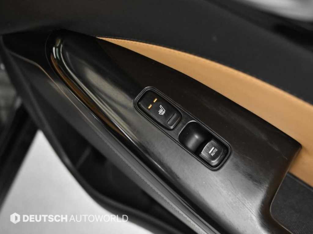 Kia K7 — photo 16