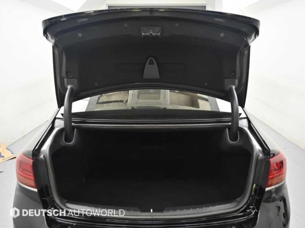 Kia K7 — photo 19