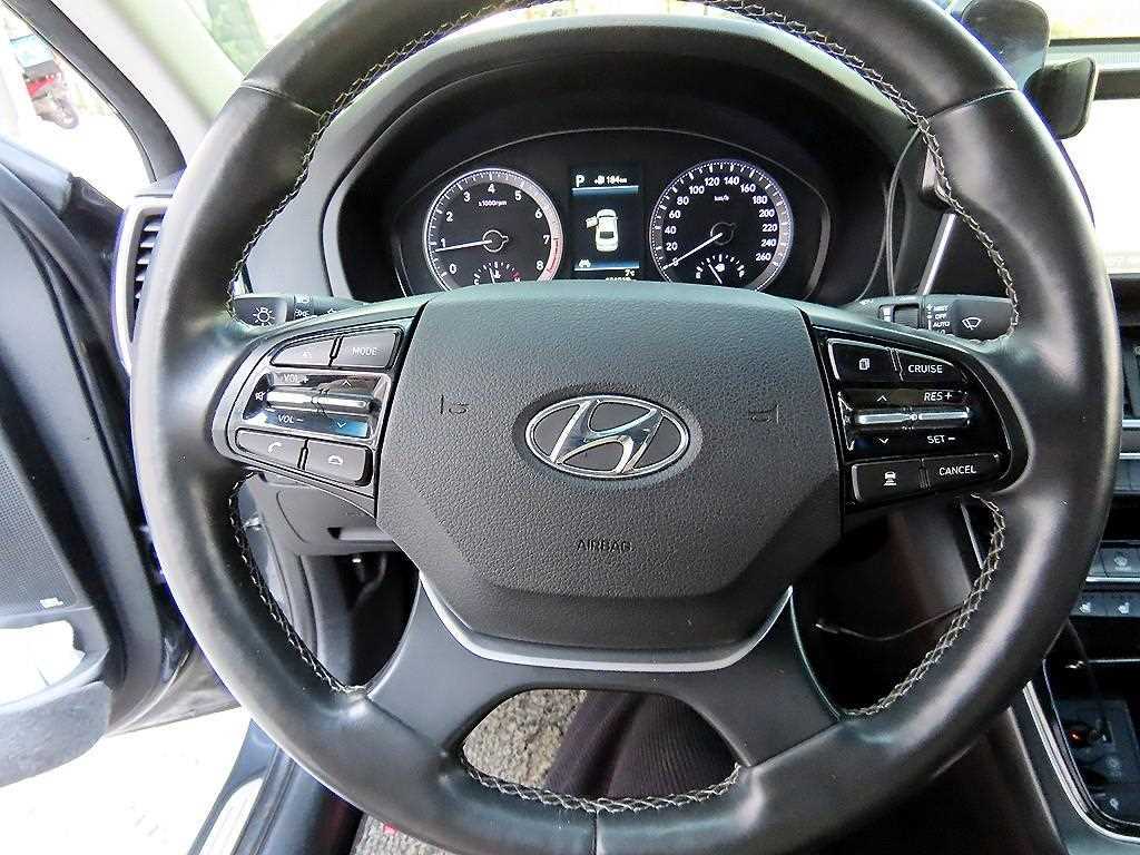 Hyundai Grandeur — photo 08
