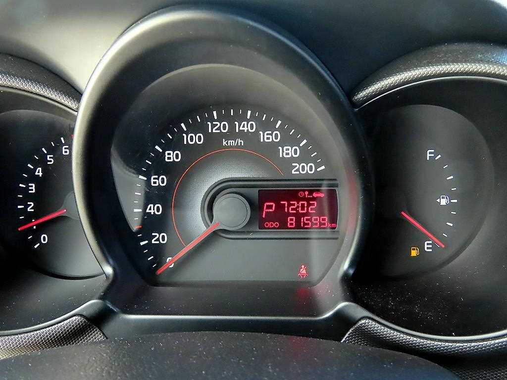 Kia RAY — photo 10