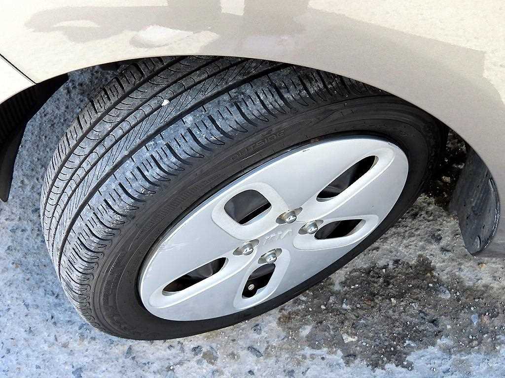 Kia RAY — photo 20