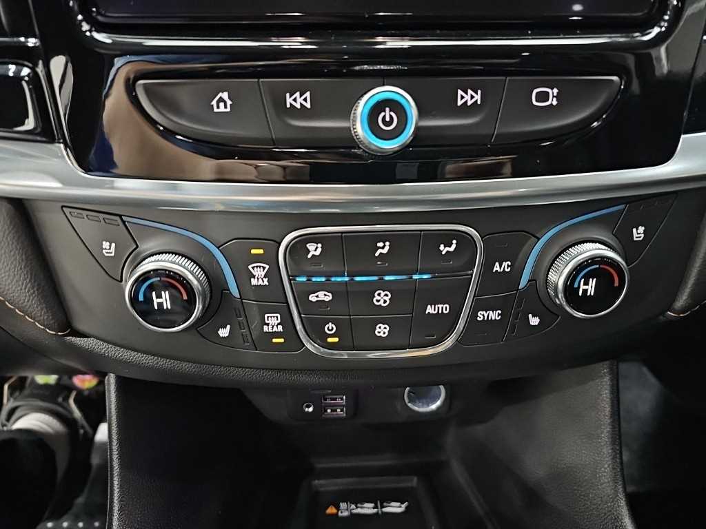 CHEVROLET Traverse — photo 10