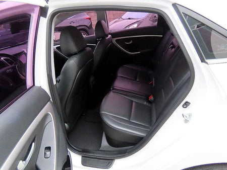Hyundai i30 — photo 06